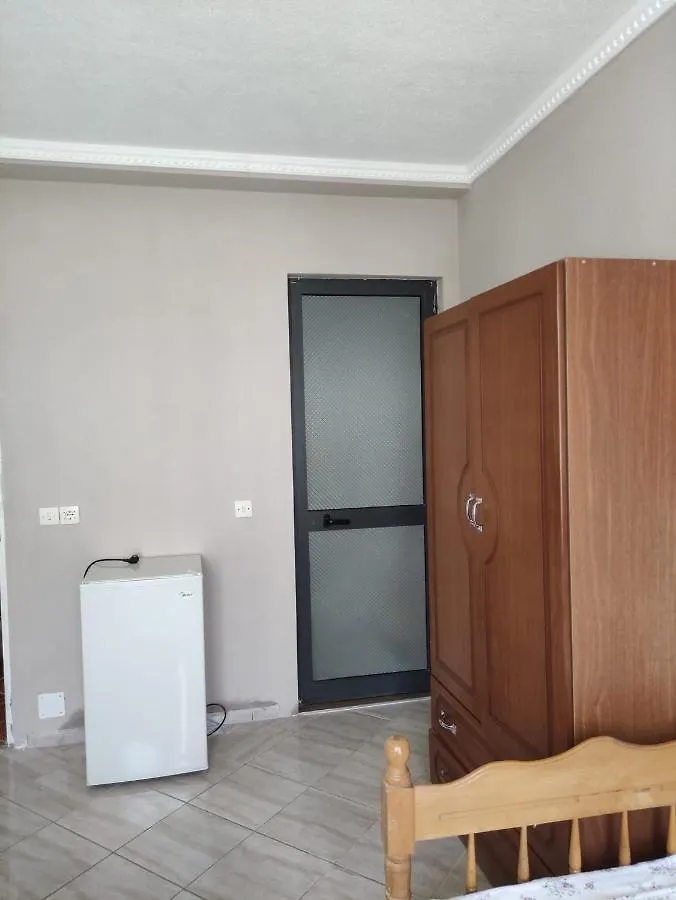 Ilirida-Swimming Pool & Garden View Rooms For Rent Durres