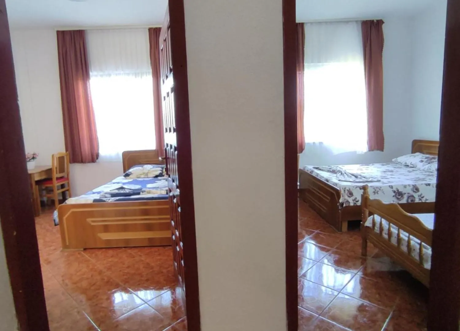 Ilirida-Swimming Pool & Garden View Rooms For Rent Durres